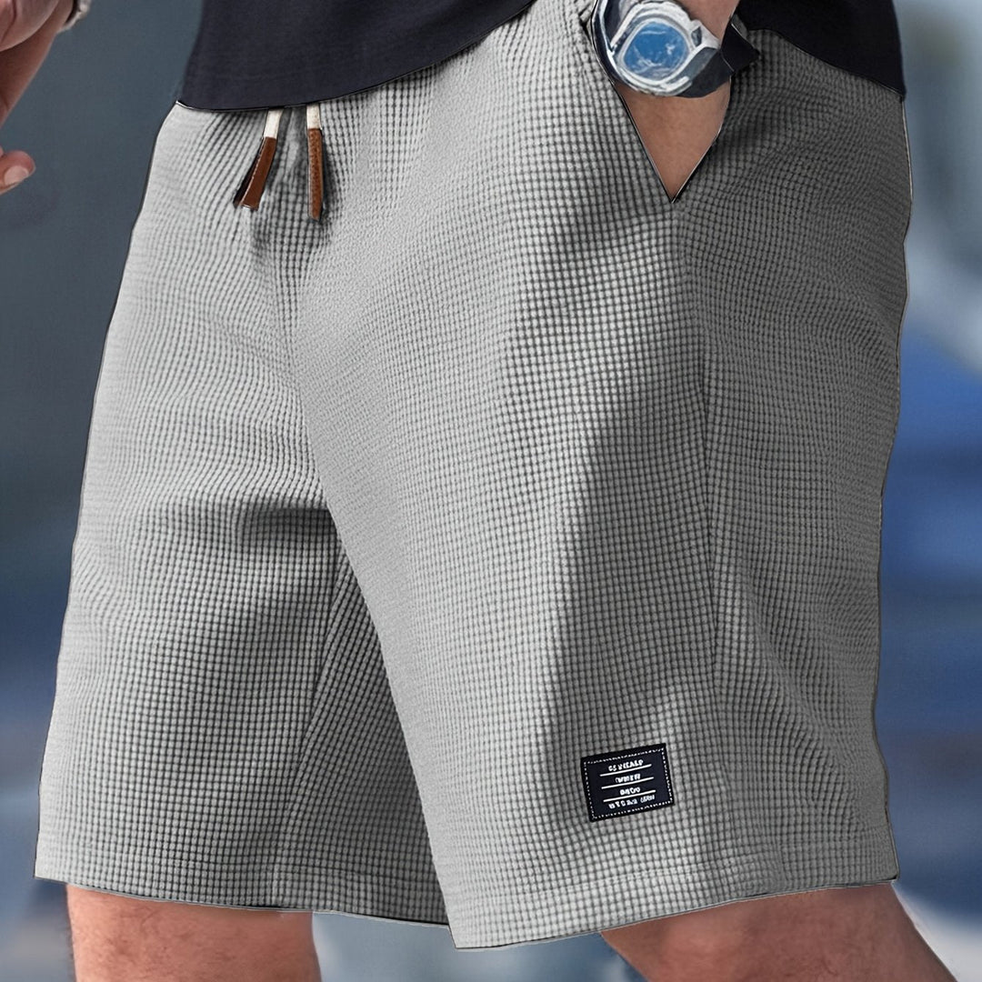 Reuben | Men’s Shorts in a Textured White Finish