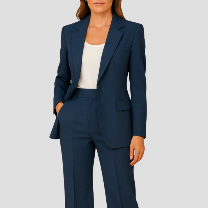 Valeria | Women’s Suit in a Clean Tailored Fit