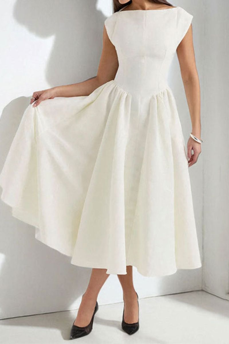 Evelyn | Women’s Midi Dress in a Full Skirt Silhouette