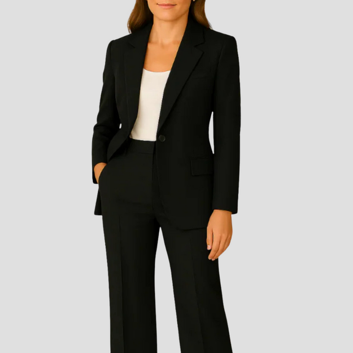 Valeria | Women’s Suit in a Clean Tailored Fit