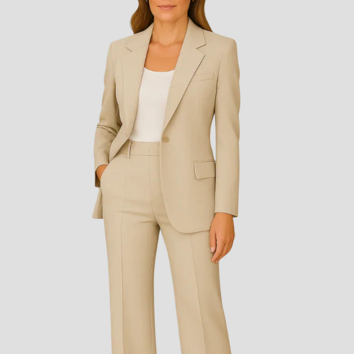 Valeria | Women’s Suit in a Clean Tailored Fit
