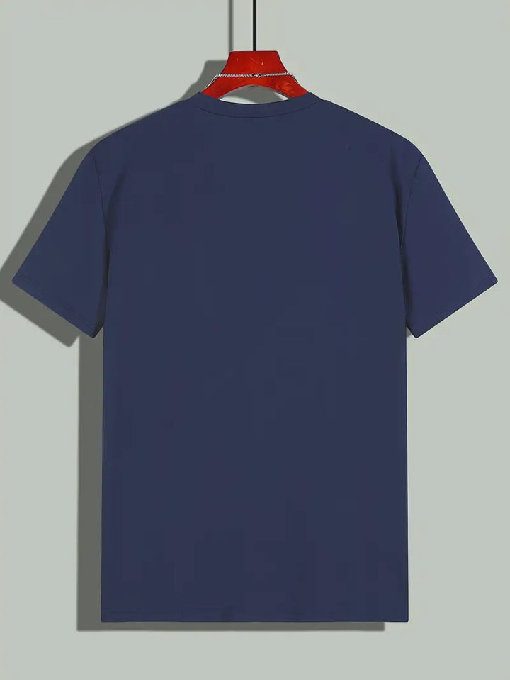 Evan | Men’s T-Shirt in a Clean Crew Neck Fit