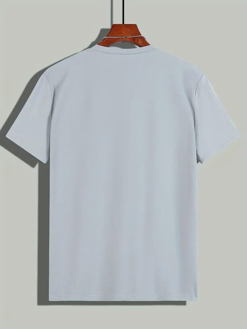 Evan | Men’s T-Shirt in a Clean Crew Neck Fit