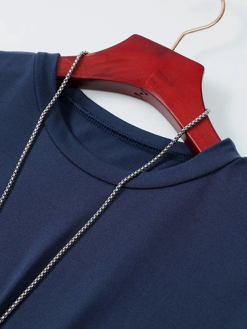 Evan | Men’s T-Shirt in a Clean Crew Neck Fit