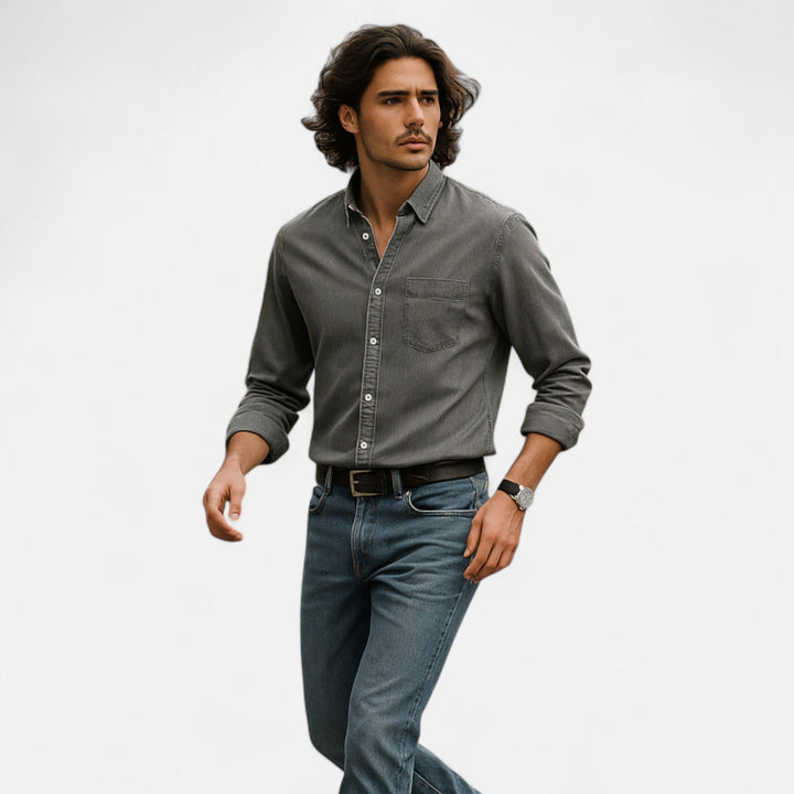 Owen | Men’s Shirt with a Classic Chest Pocket