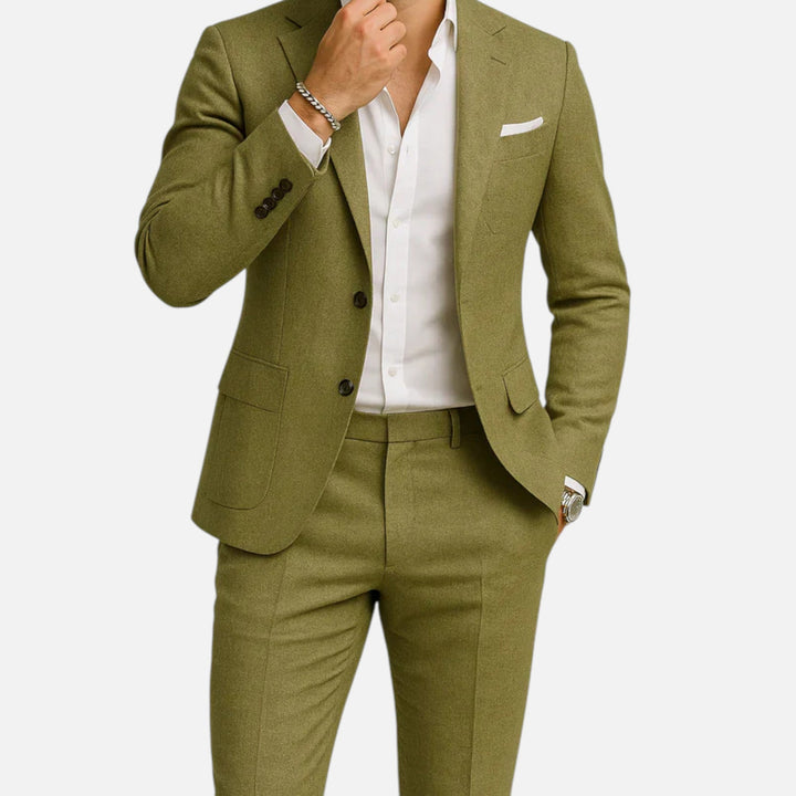Alden | Men’s Suit in a Slim Tailored Fit