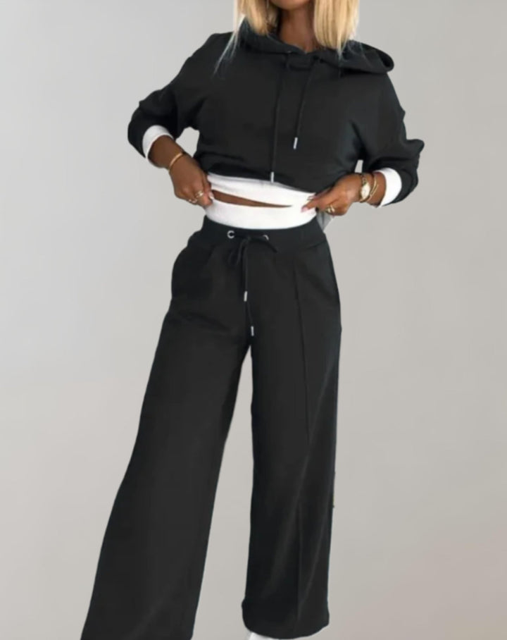 Stella | Women's Two-Piece Tracksuit with Cropped Hoodie and Wide Leg Trousers