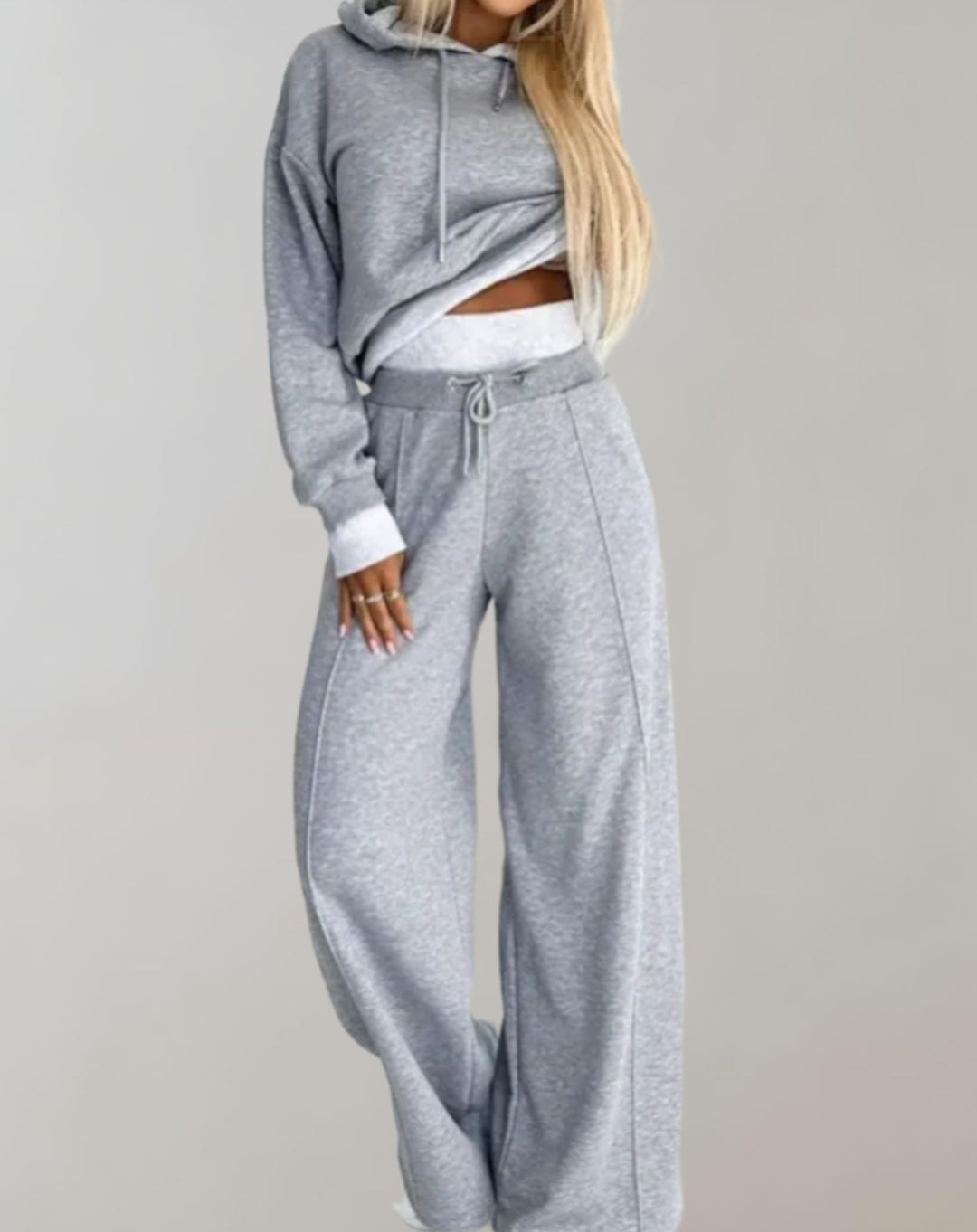 Stella | Women's Two-Piece Tracksuit with Cropped Hoodie and Wide Leg Trousers