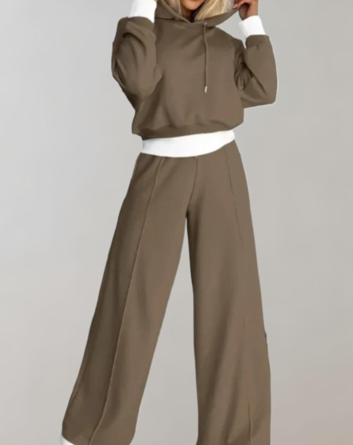 Stella | Women's Two-Piece Tracksuit with Cropped Hoodie and Wide Leg Trousers