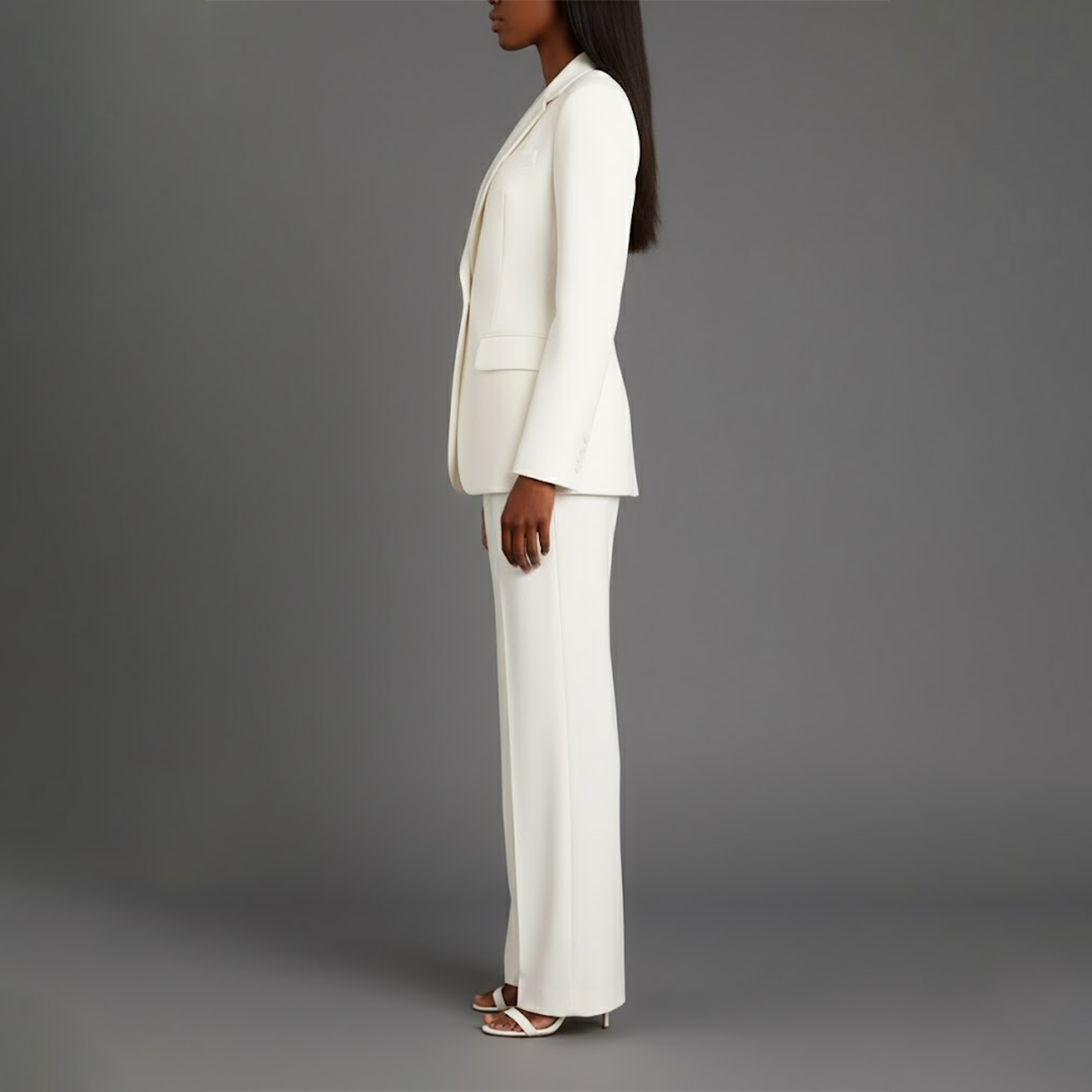 Valeria | Women’s Suit in a Relaxed Tailored Fit