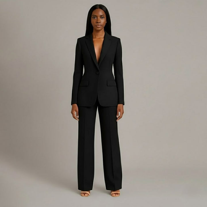 Valeria | Women’s Suit in a Relaxed Tailored Fit