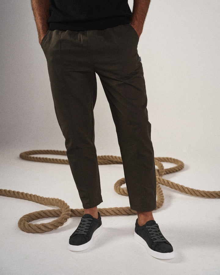 Miles | Men’s Trousers in a Relaxed Everyday Fit