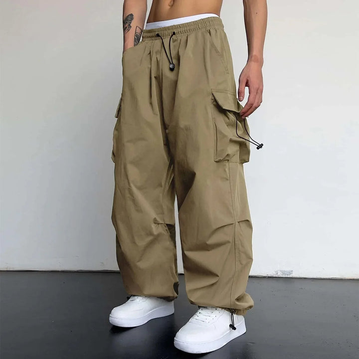 Mason | Men’s Cargo Trousers in a Relaxed Utility Fit