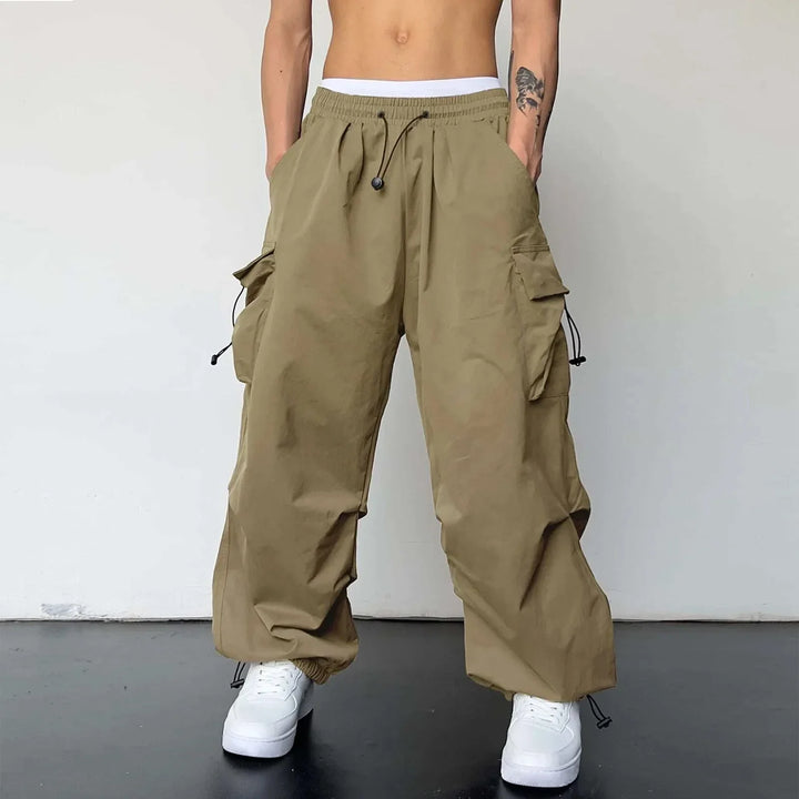 Mason | Men’s Cargo Trousers in a Relaxed Utility Fit