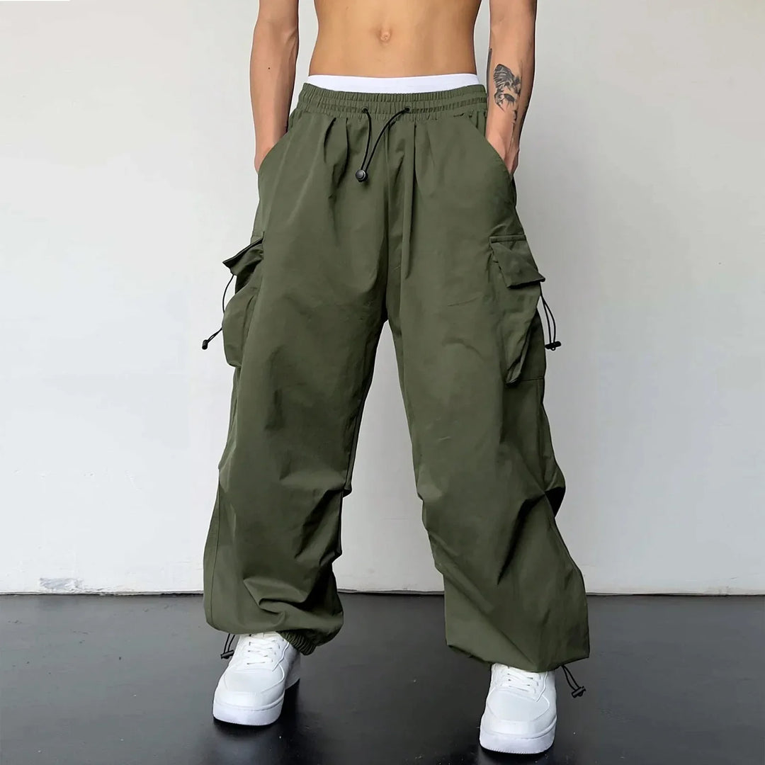 Mason | Men’s Cargo Trousers in a Relaxed Utility Fit