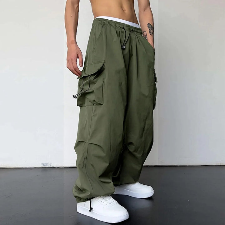 Mason | Men’s Cargo Trousers in a Relaxed Utility Fit