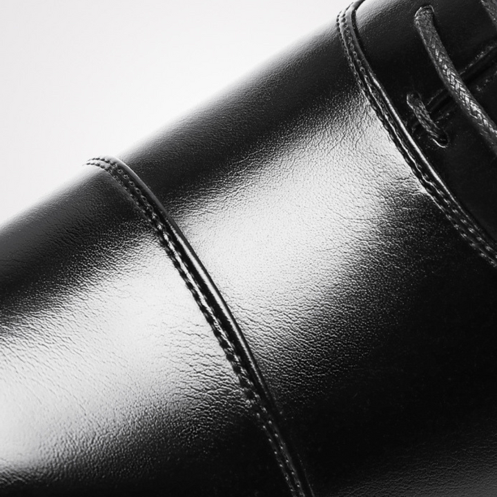 Steven | Men's Classic Leather Shoes with a Timeless Polished Finish