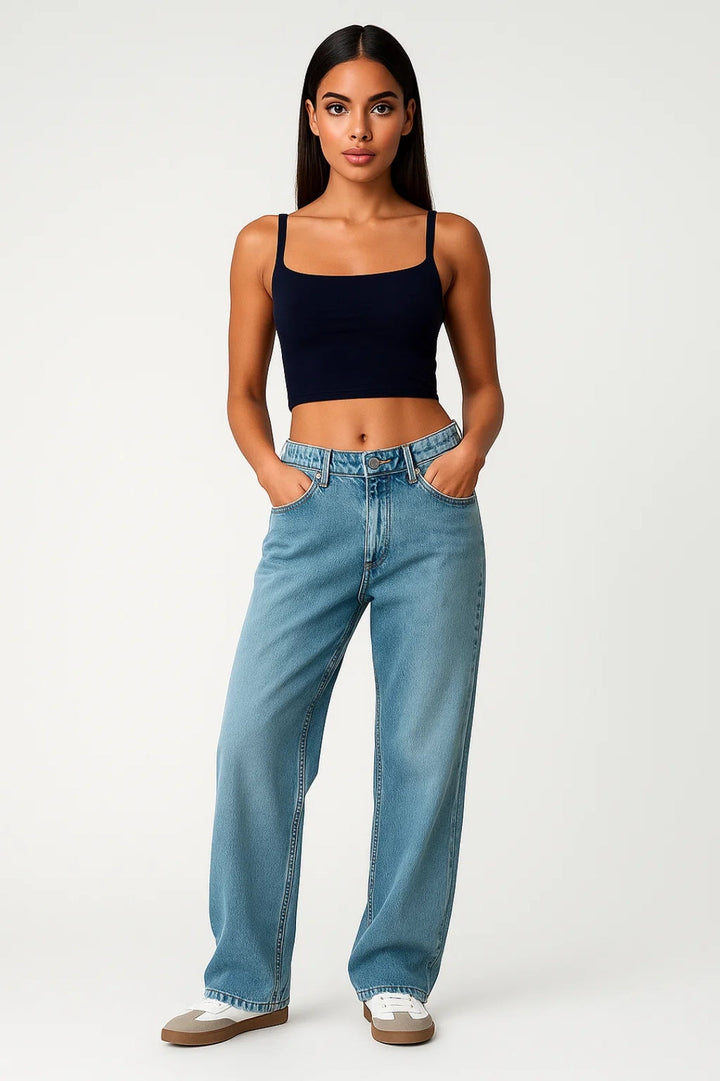 Sadie | Women's Baggy Jeans in a Relaxed Fit with Light Wash