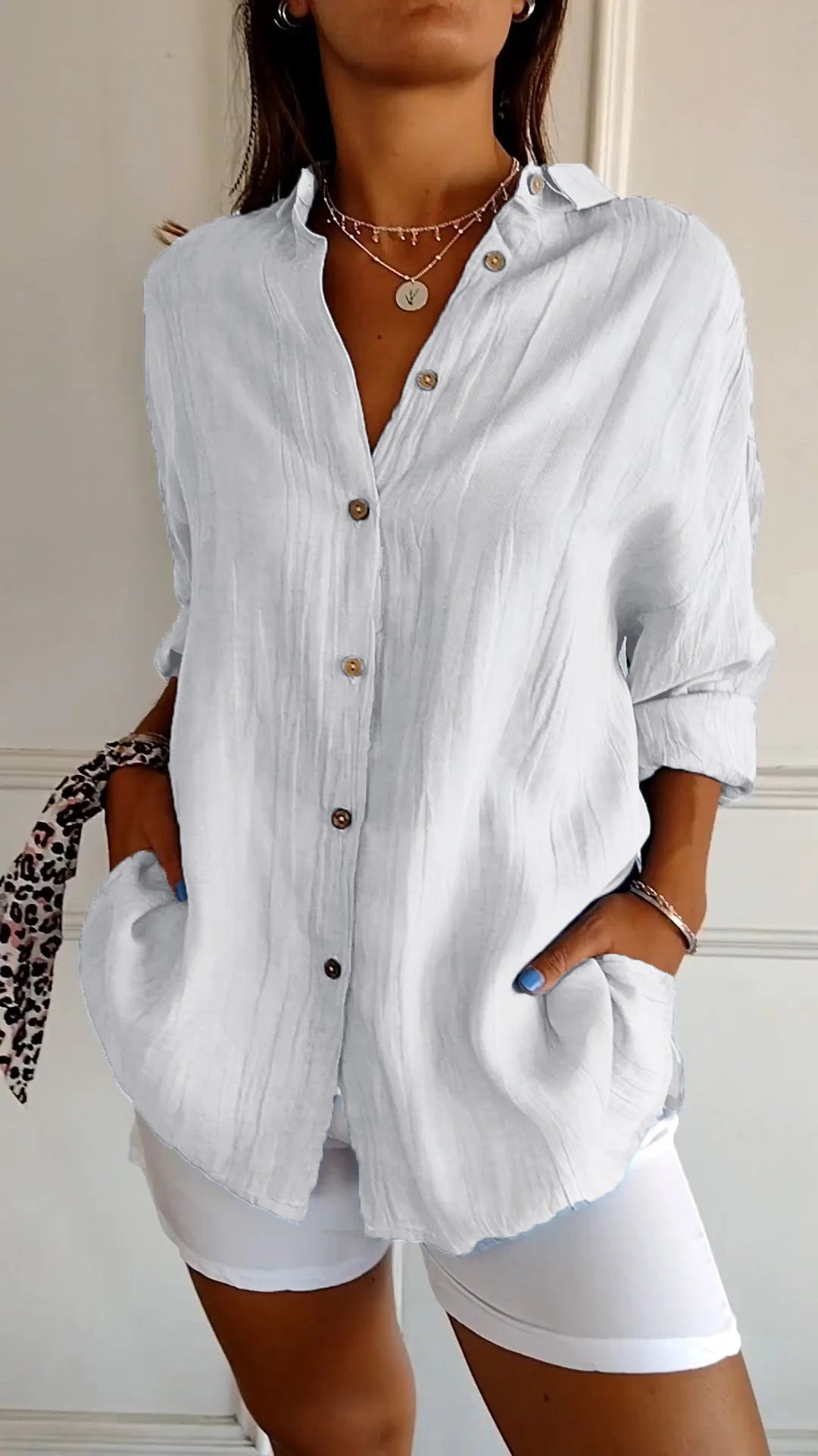Isla | Women’s Linen Shirt in a Relaxed Button-Down Style