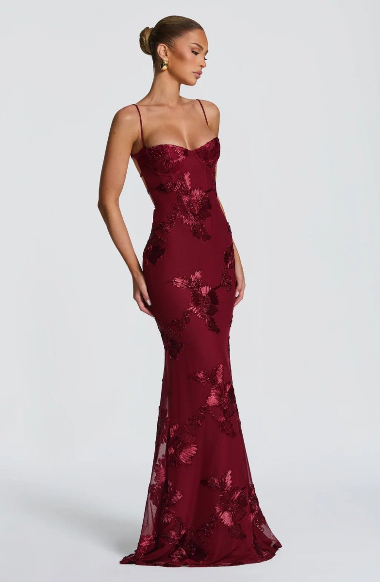 Valeria | Women’s Maxi Dress in a Sleek Strapless Style