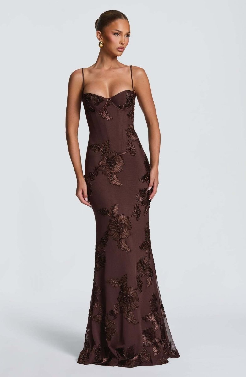 Valeria | Women’s Maxi Dress in a Sleek Strapless Style
