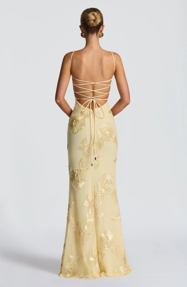 Valeria | Women’s Maxi Dress in a Sleek Strapless Style