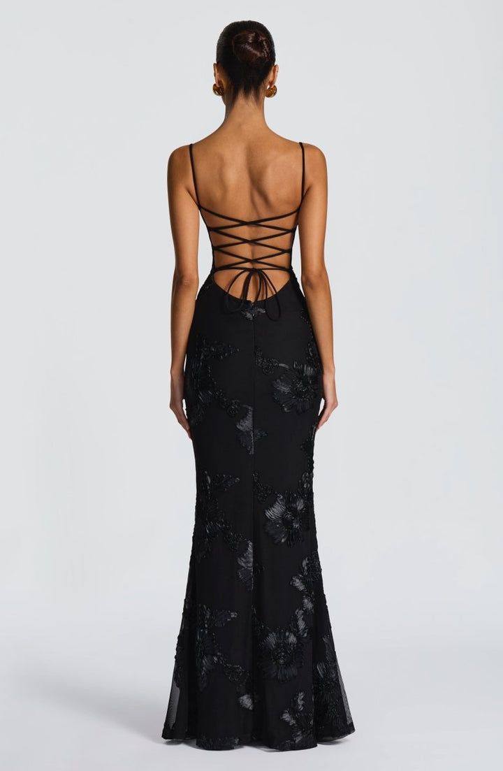 Valeria | Women’s Maxi Dress in a Sleek Strapless Style