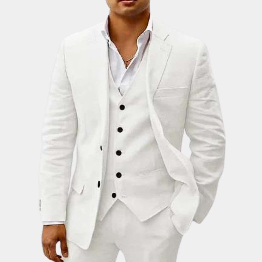 Lorenzo | Men’s Three Piece Suit in a Relaxed Tailored Fit
