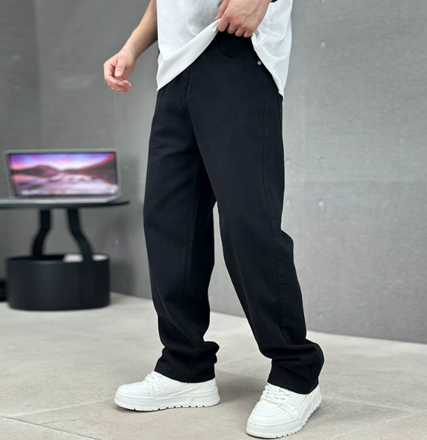 Mason | Men’s Loose Fit Jeans designed for Everyday Wear