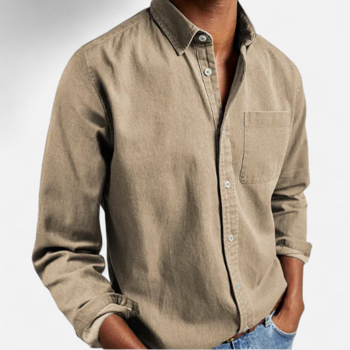 Owen | Men’s Shirt with a Classic Chest Pocket
