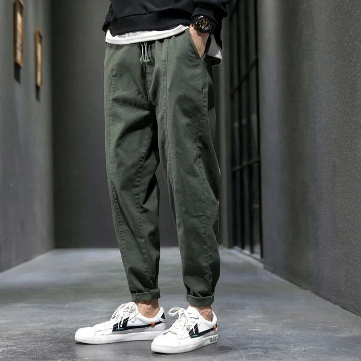 Miles | Men’s Trousers in a Relaxed Everyday Fit