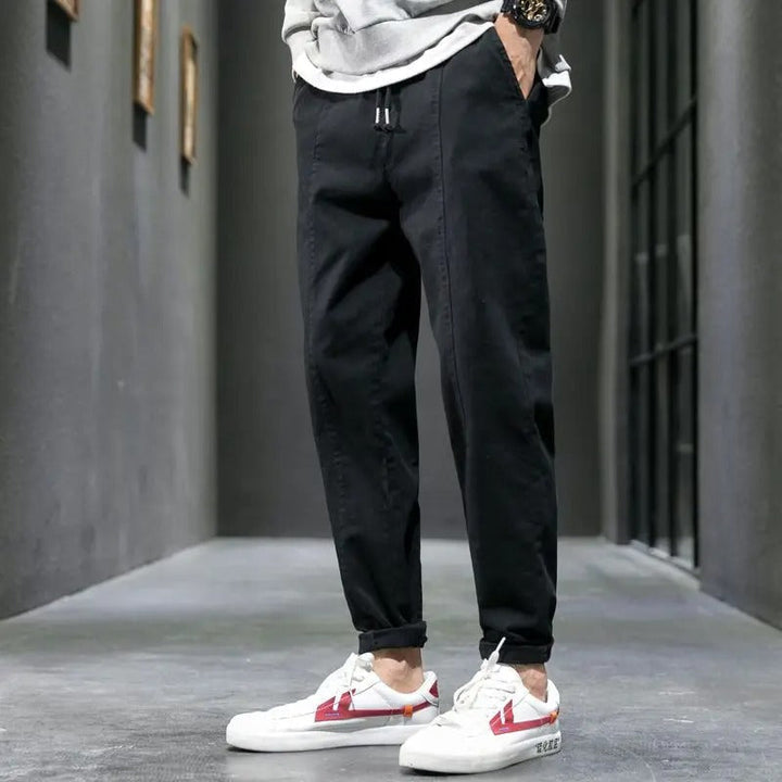 Miles | Men’s Trousers in a Relaxed Everyday Fit