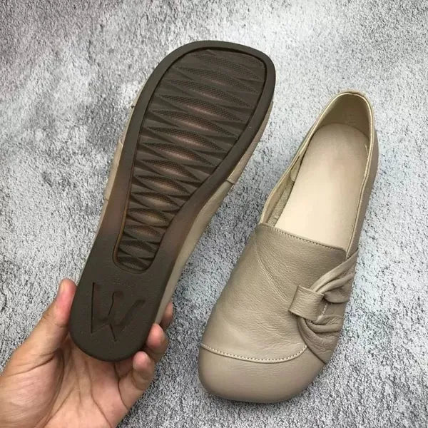 Maren | Women’s Loafers with a Soft Bow Detail