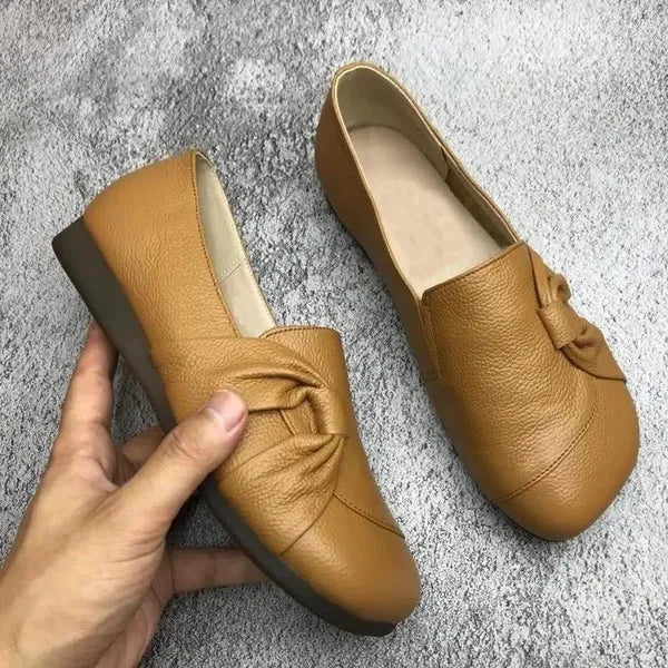 Maren | Women’s Loafers with a Soft Bow Detail