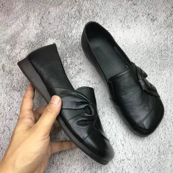 Maren | Women’s Loafers with a Soft Bow Detail